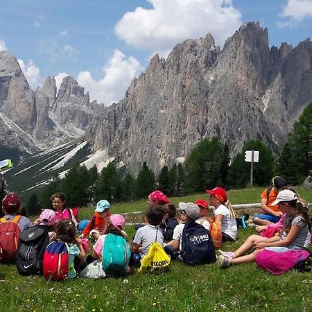 Family Hotel Gran Baita Pozza di Fassa Eksteriør billede